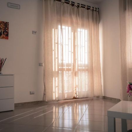 Raro'S Home Bed & Breakfast Помпей Екстериор снимка