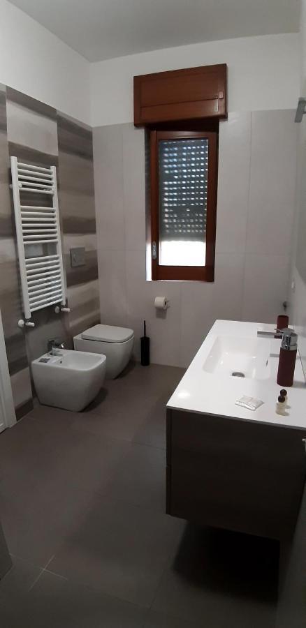 Raro'S Home Bed & Breakfast Помпей Екстериор снимка