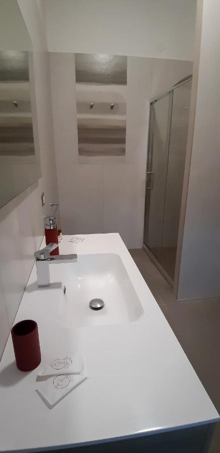Raro'S Home Bed & Breakfast Помпей Екстериор снимка