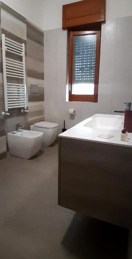 Raro'S Home Bed & Breakfast Помпей Екстериор снимка